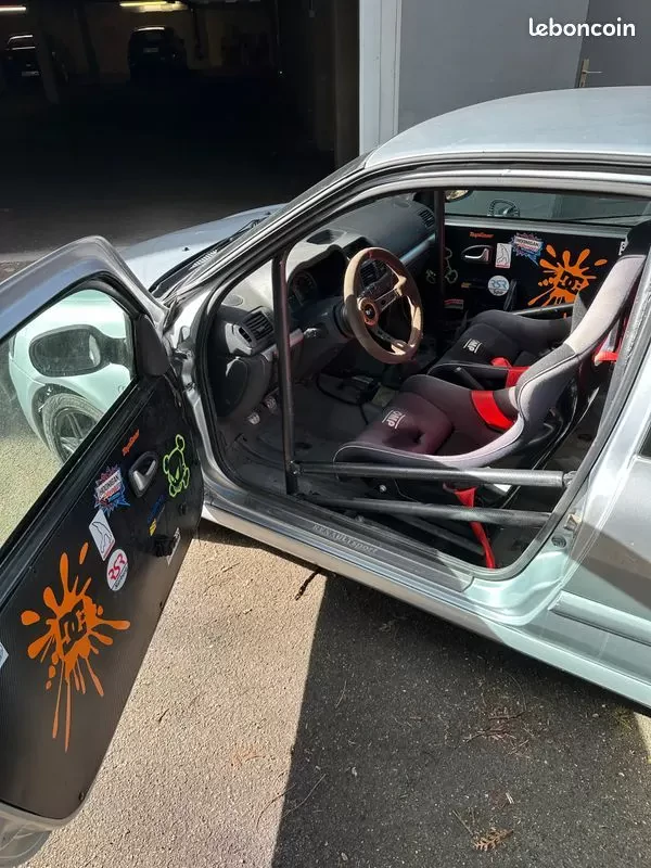 RENAULT CLIO 2 RS