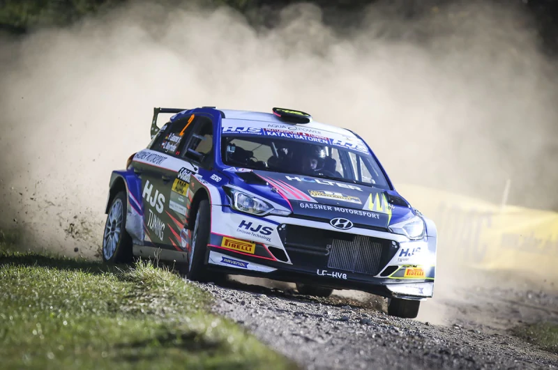 Hyundai i20 R5 - uniquement sur l'asphalte