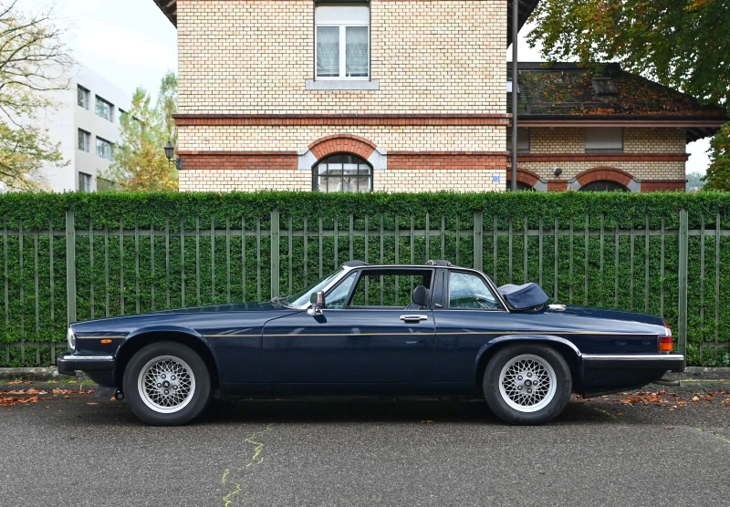Jaguar XJ-SC 5.3 V12 Targa convertible