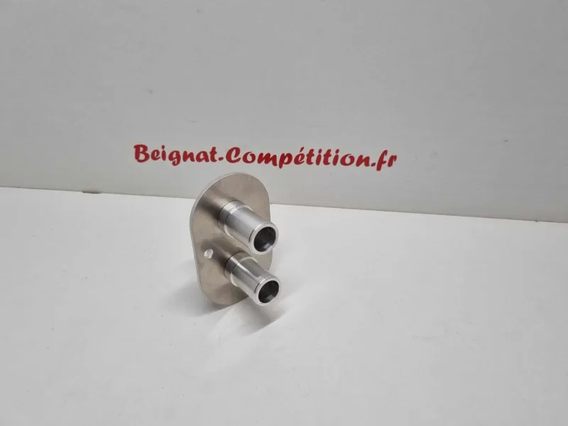 Heating coil bulkhead penetration