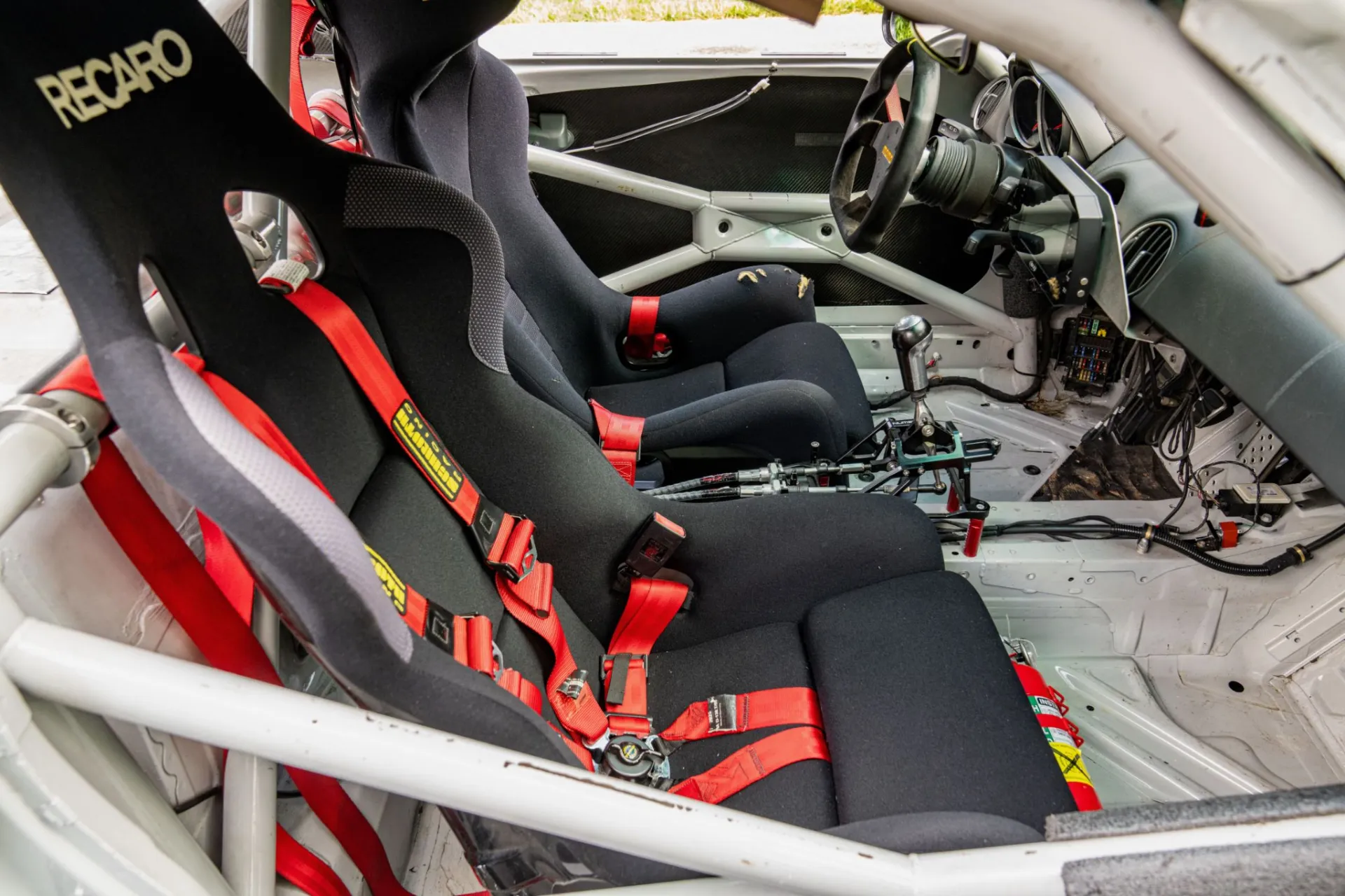 Porsche Cayman R 2012 « Full Race » – photo 3