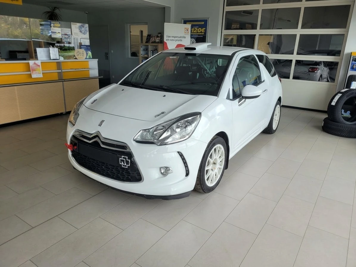 Location Citroën DS3 R1 – photo 1