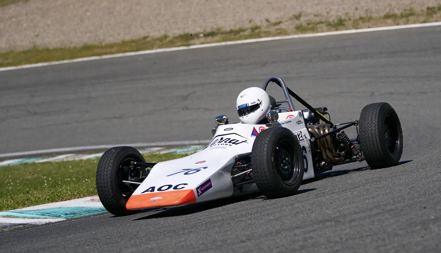 FORD VAN DIEMEN RF76 FORMULA – photo 1