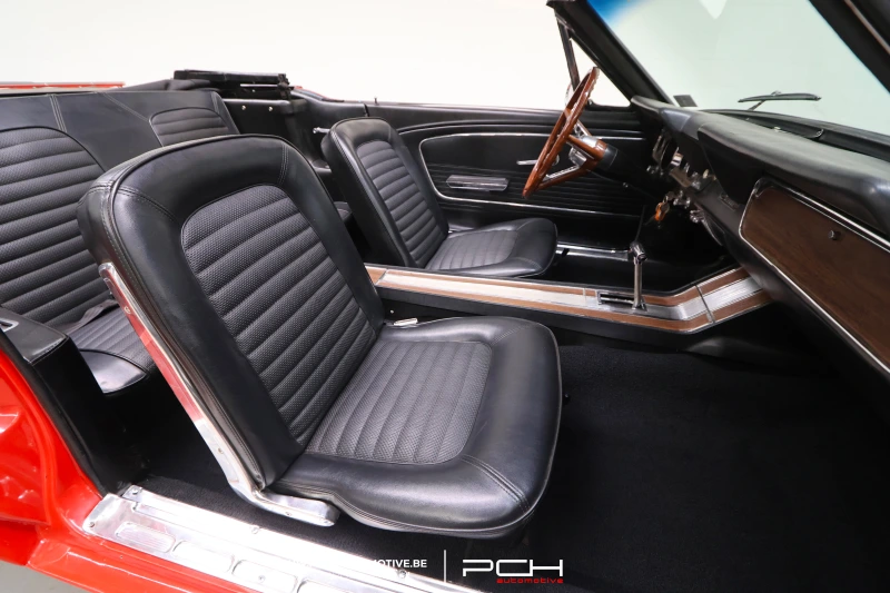 FORD Mustang Cabriolet 200ci 3.3 6 Cylindres Automatique - 1966