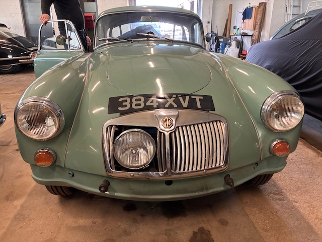 MGA Historic Rally/ Race Car - Ready to race FIA FIVA passports