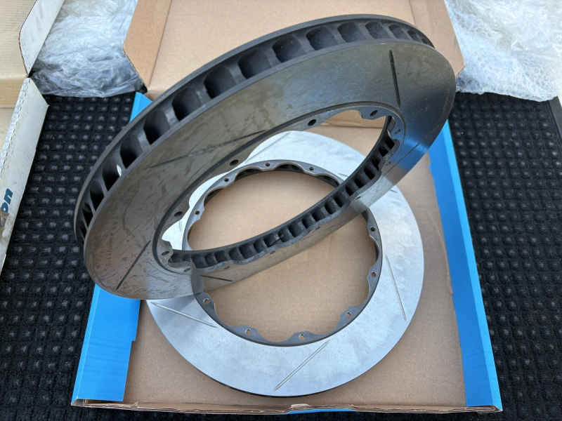 2 brand-new Alcon brake discs, 355x28 mm, PCD 12x235 – Mégane / Clio Maxi / Gr A / VHC