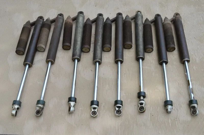Off-Road Shock Absorbers with Remote Reservoirs