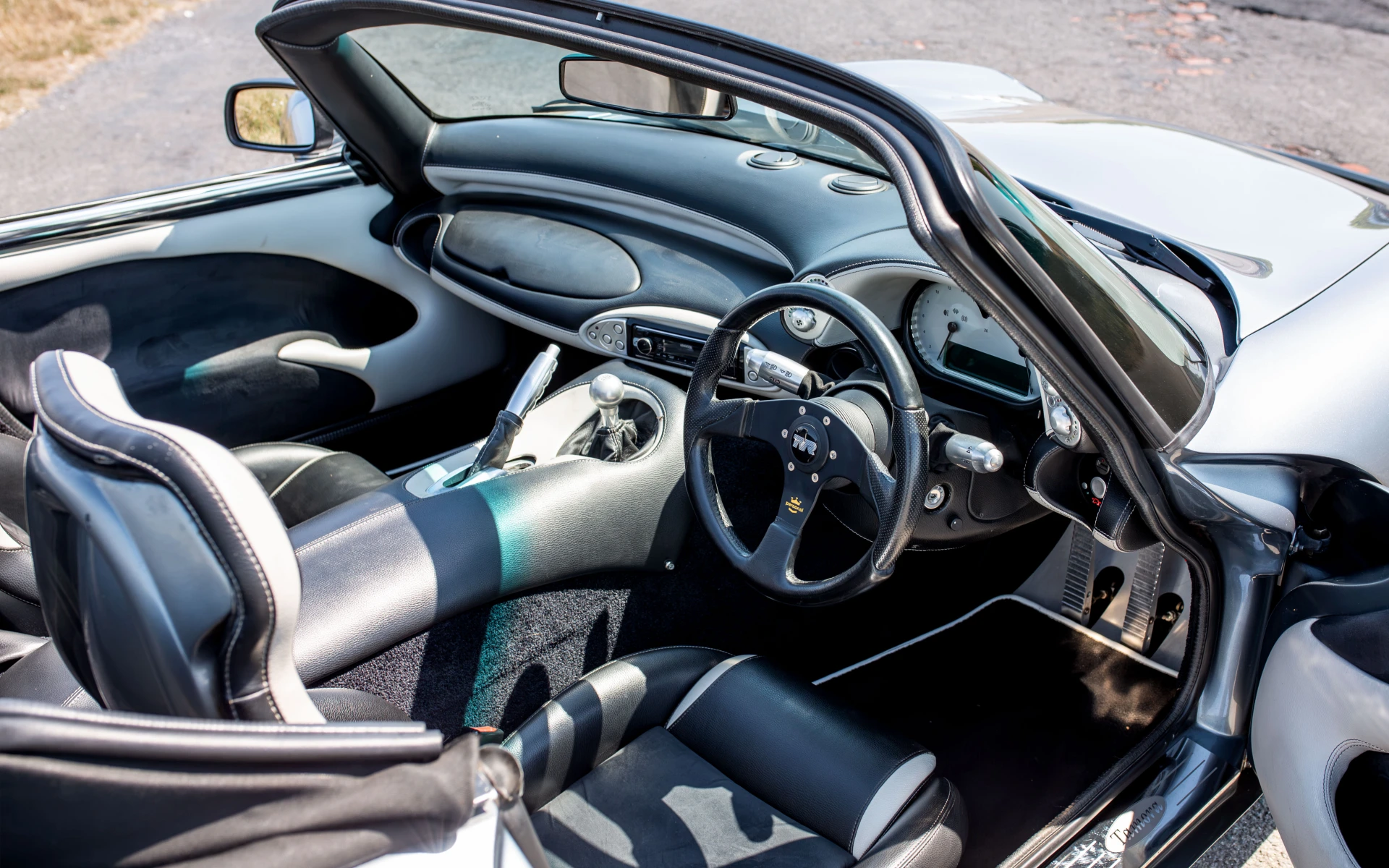 2004 TVR Tamora – photo 4