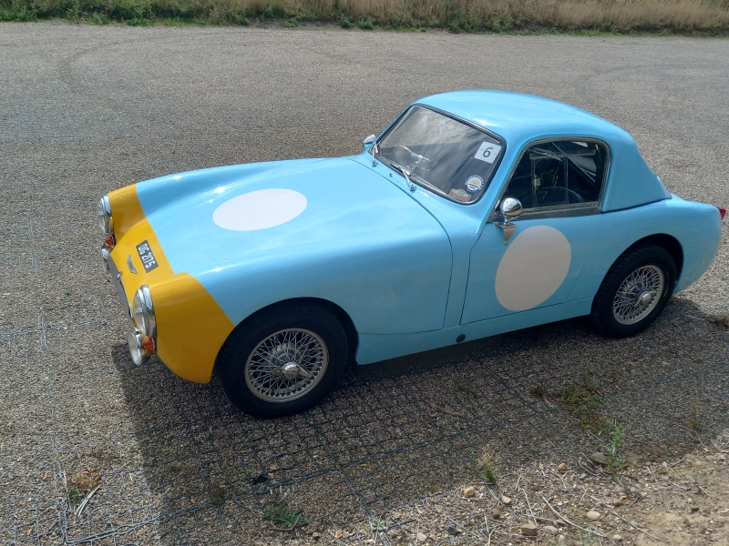 Austin Healey Sebring Sprite évocation. Excellent niveau d'entrée pour les courses historiques.