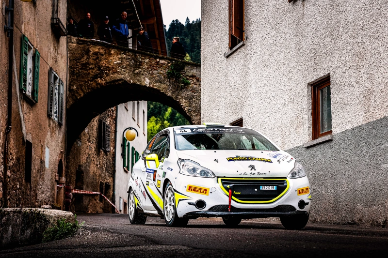 Peugeot 208 R2