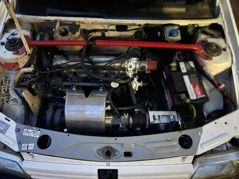 205 gti 1,6 restaurée