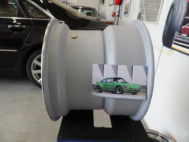 Rare jeu de jantes 3 pièces Porsche RSR produit en très petit nombre par Compomotive Engeland