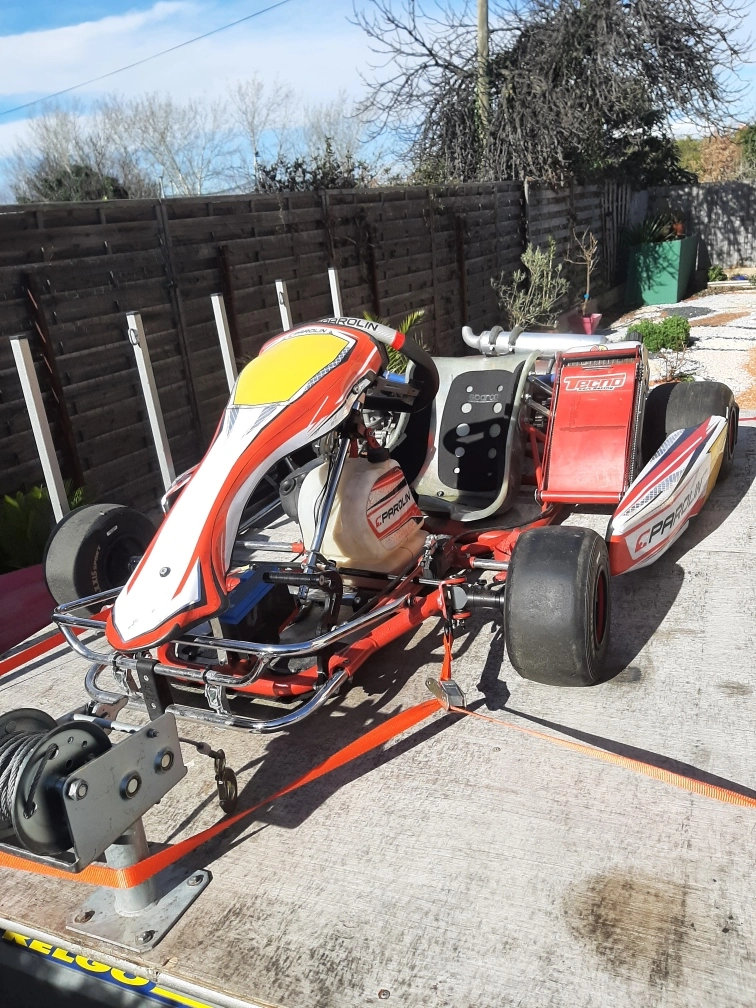 Vend Karting 125 IAME Parolin – photo 1
