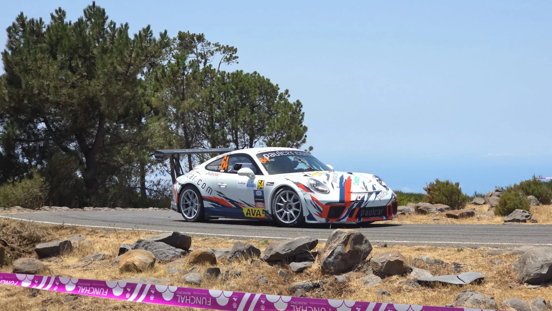 Porsche 991.2 GT3 Cup – photo 1