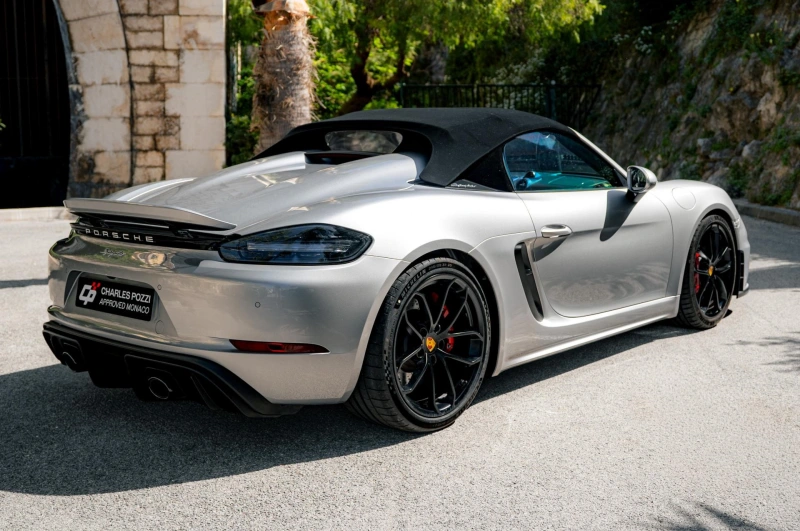 PORSCHE 718 SPYDER TYPE 982