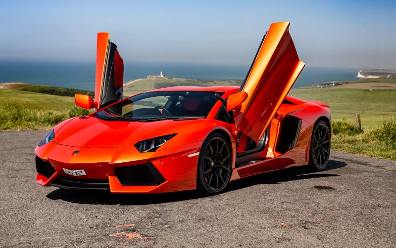 Lamborghini Aventador 2013