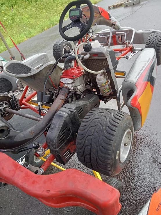 KARTING: NOWA DIAMANT chassis ROTAX J 125 engine
