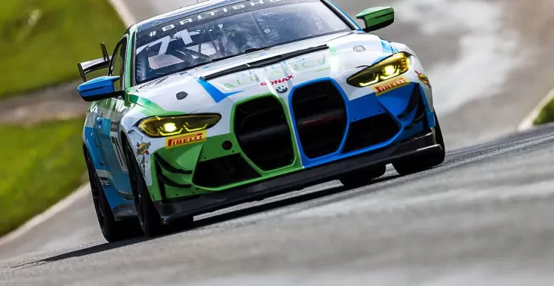 2022 BMW M4