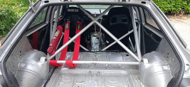 Bmw 318 ti compact f2000