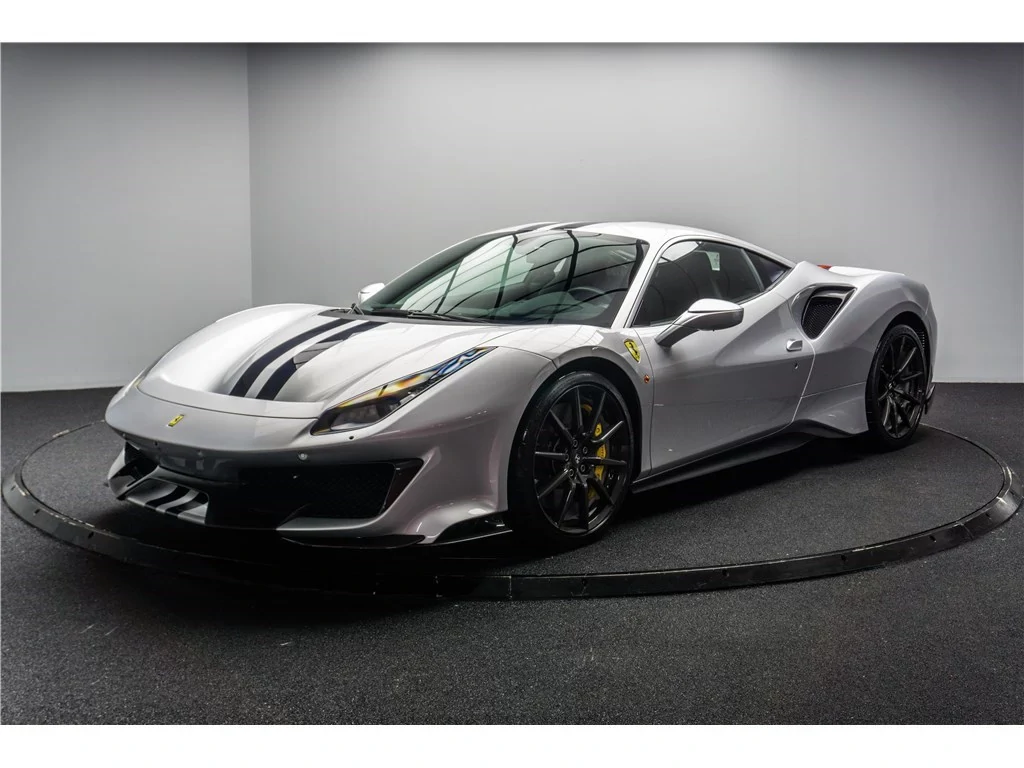 FERRARI 488 PISTA (2018)