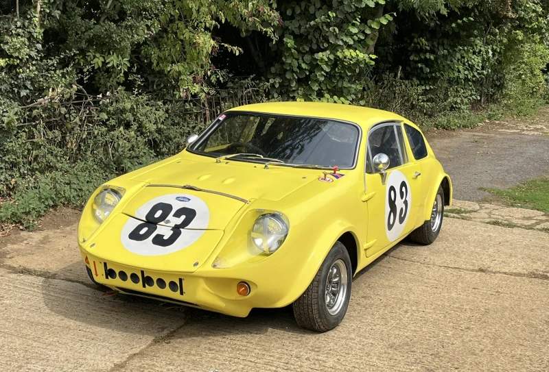 1967 Mini Marcos GT. Voiture de course homologuée pour la route. Enregistrée en Suède. Conduite à droite