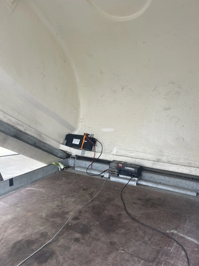 BLS XL closed trailer - 2500 kg - hydraulic tipping - €11,200 excluding VAT (recoverable VAT)