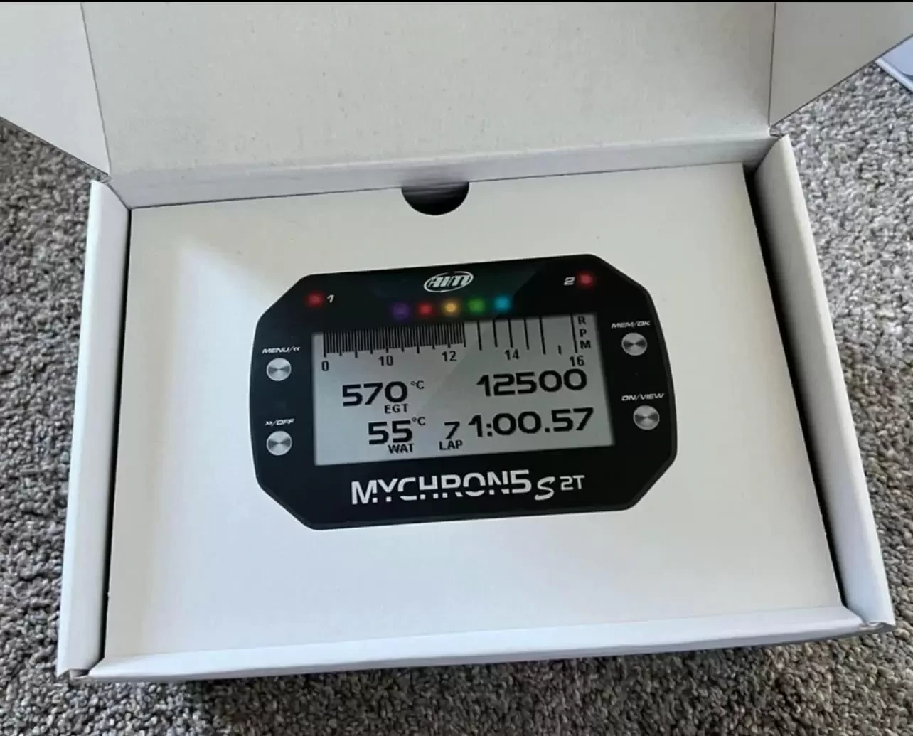 TM KZ R2, AiM MyChron5 S 2T