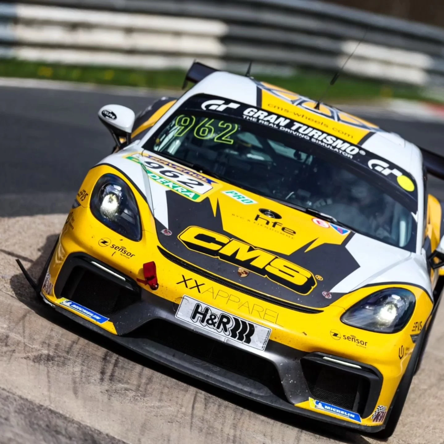 Porsche GT4 Clubsport MR