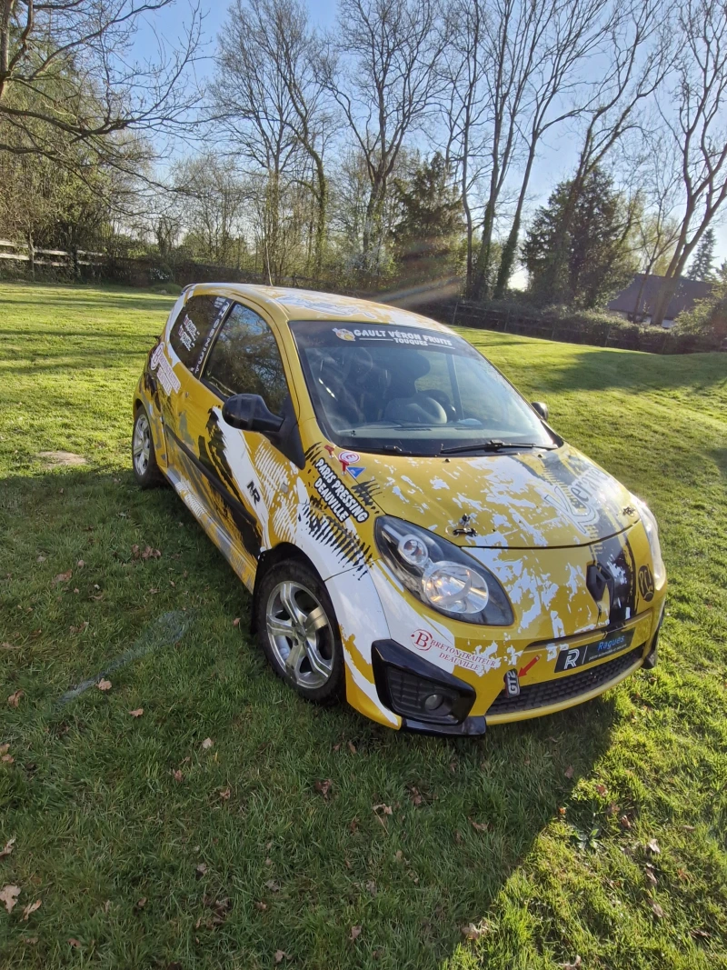 2 Twingo RS groupe R1