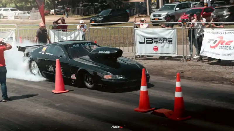 Ford Mustang Cobra tubular