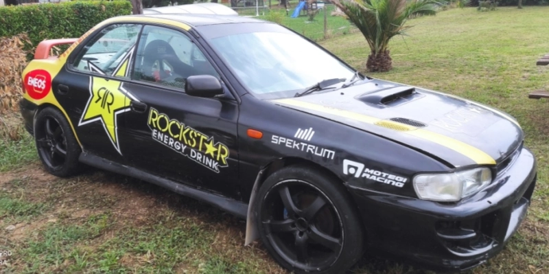 Subaru impreza gt turbo
