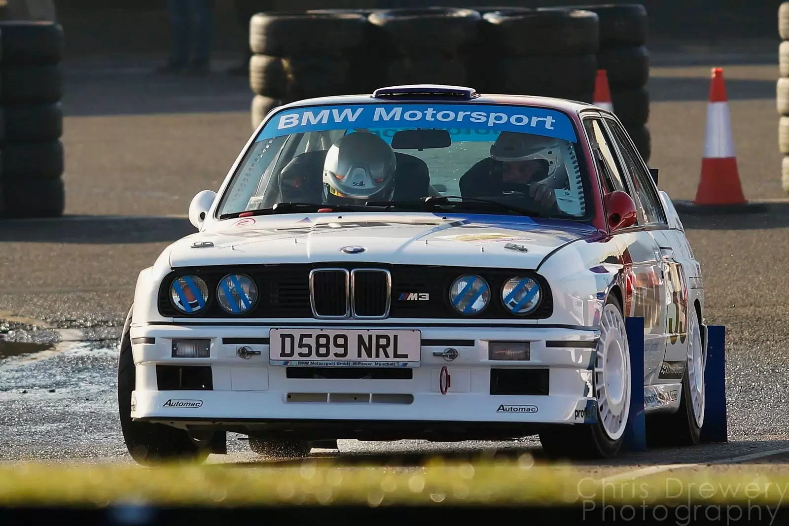 VOITURE DE RALLYE BMW E30 M3