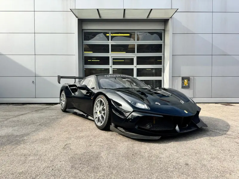 Ferrari 488 Challenge Evo