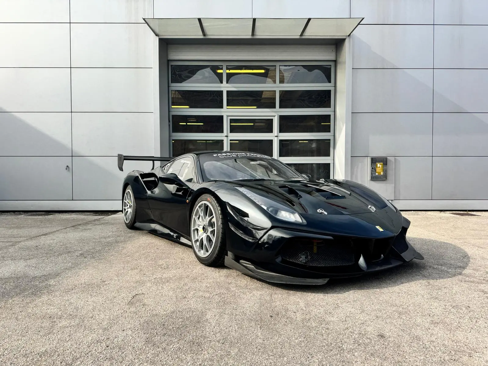 Ferrari 488 Challenge Evo – photo 1