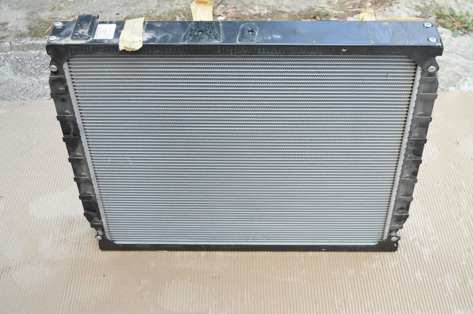 Genuine New Modine Engine Coolant Radiator for MAN Trucks – photo 1