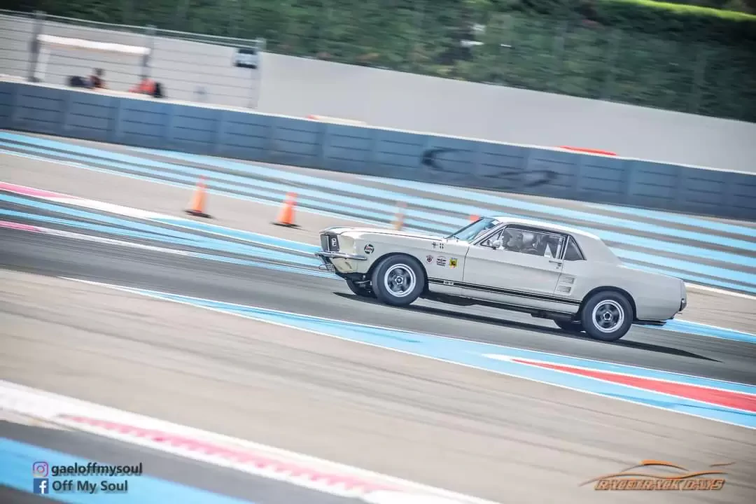 MUSTANG GT 390 6.4 385 HP