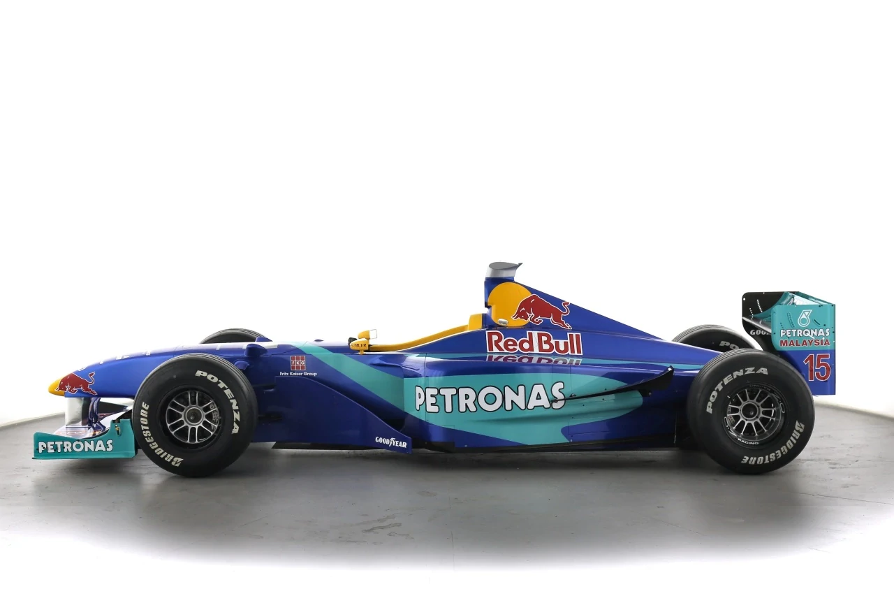 SAUBER C17-04
