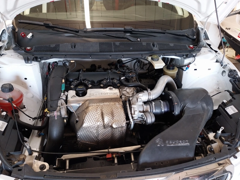 Peugeot 308 racing cup