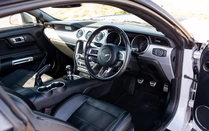 2016 Ford Mustang V8 Manuel RHD