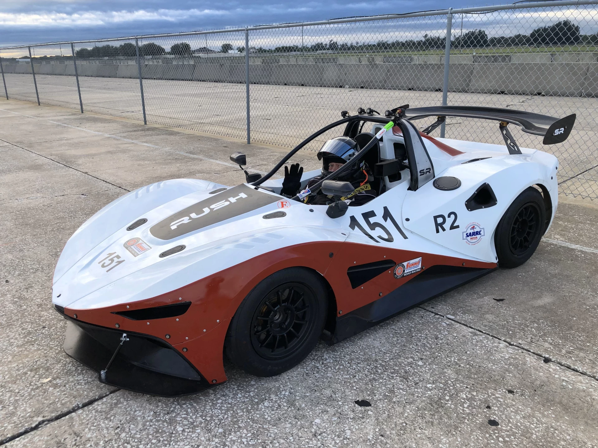 2023 RUSH SR Sport Racer à vendre à la moitié du prix du neuf