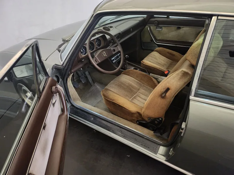 Peugeot 504 coupé 1979