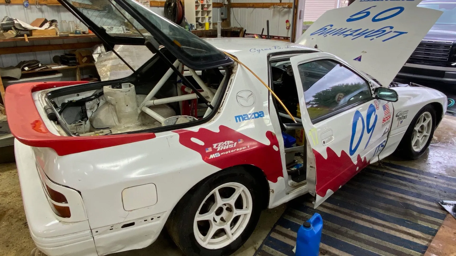 Mazda RX-7 de 1986 construite par Speedsource, catégorie ITS – photo 6