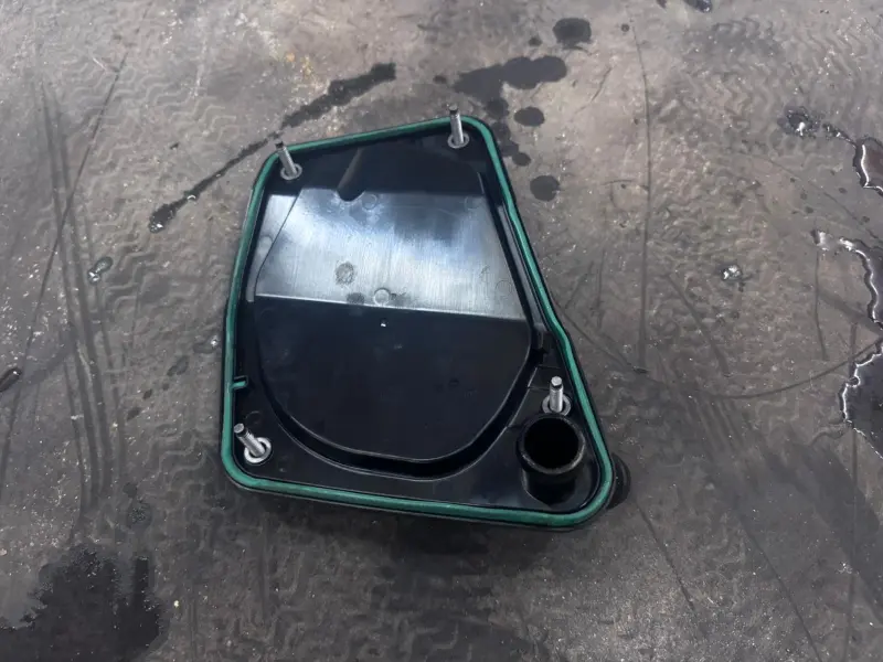 Cache intérieur gauche d’admission Porsche Cayman GT4 RS - 9GT129597