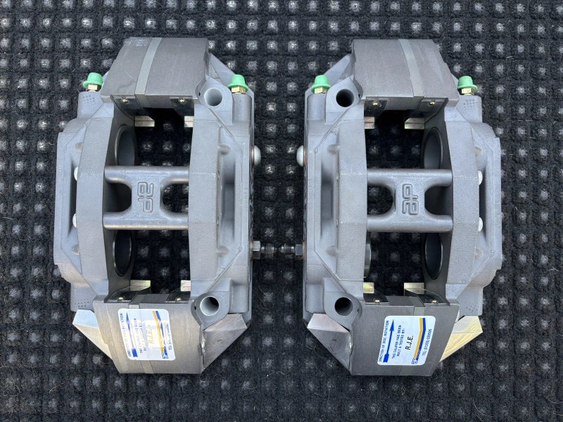 AP RACING CP3720 - Etriers neufs