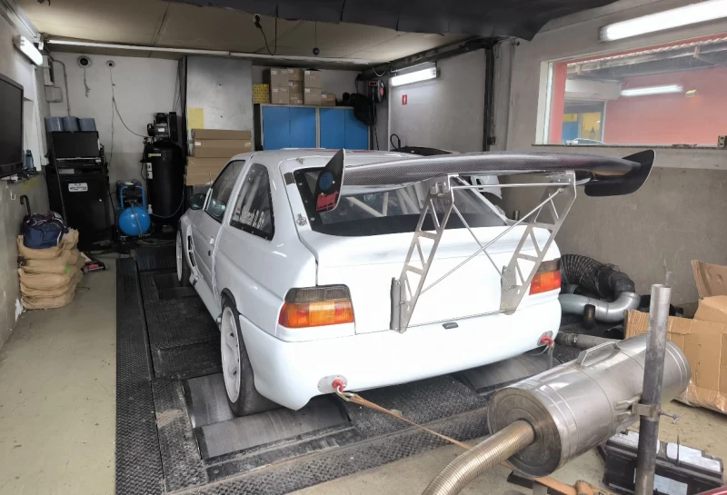 Ford Escort Cosworth
