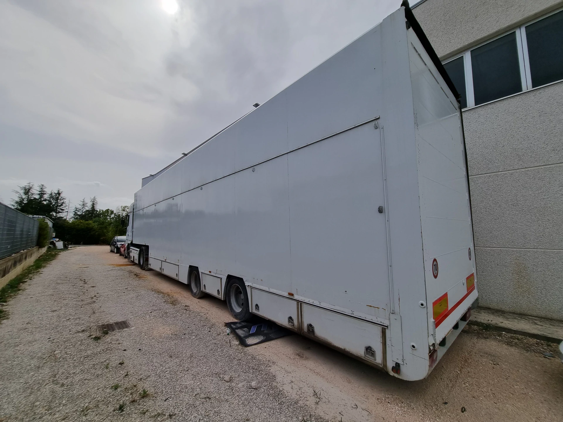 Car transport truck