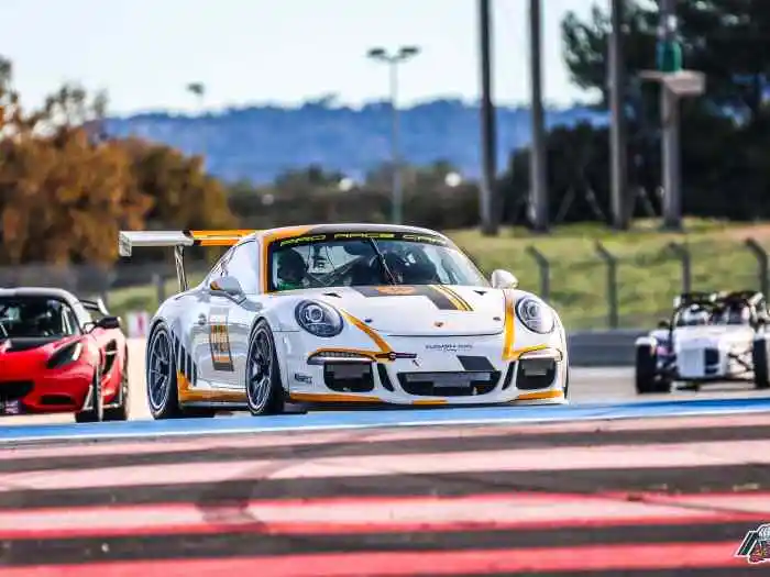 Sell/trade 2014 Porsche 991 GT3 CUP with muffler Porsche circuit 95DB! – photo 4