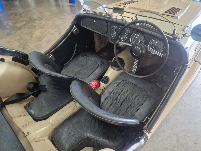 Triumph TR3 « Small Mouth » de 1957, voiture de route rapide – Propositions bienvenues !