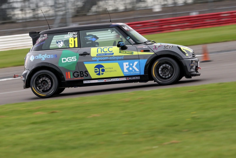 Mini Challenge Trophy car for sale