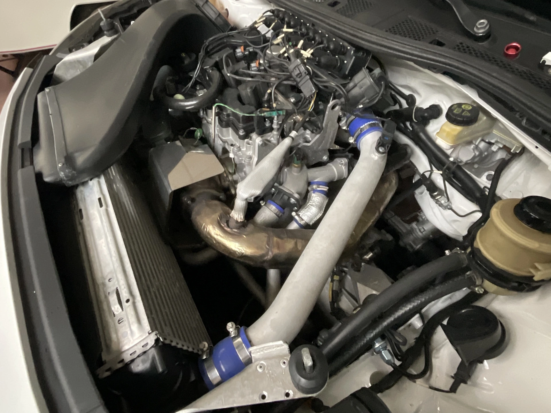 Peugeot 208 Rally4 – photo 4